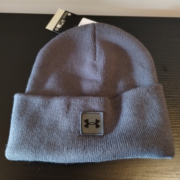Under Armour Men's Halftime Cuff Grey Knit Beanie NWT - Picture 1 of 3